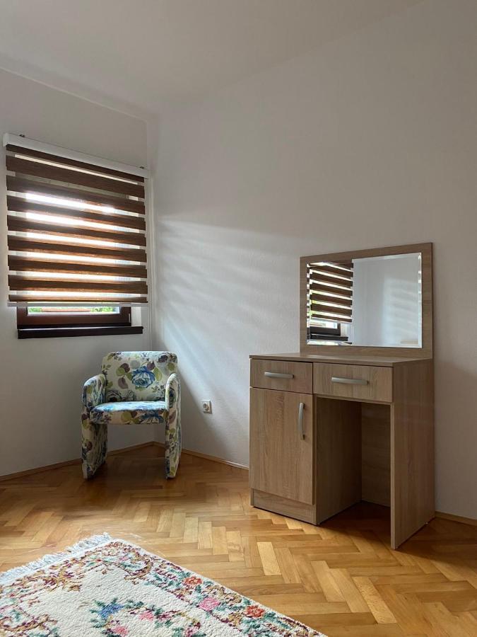 Apartment Ajna Sarajevo Bagian luar foto