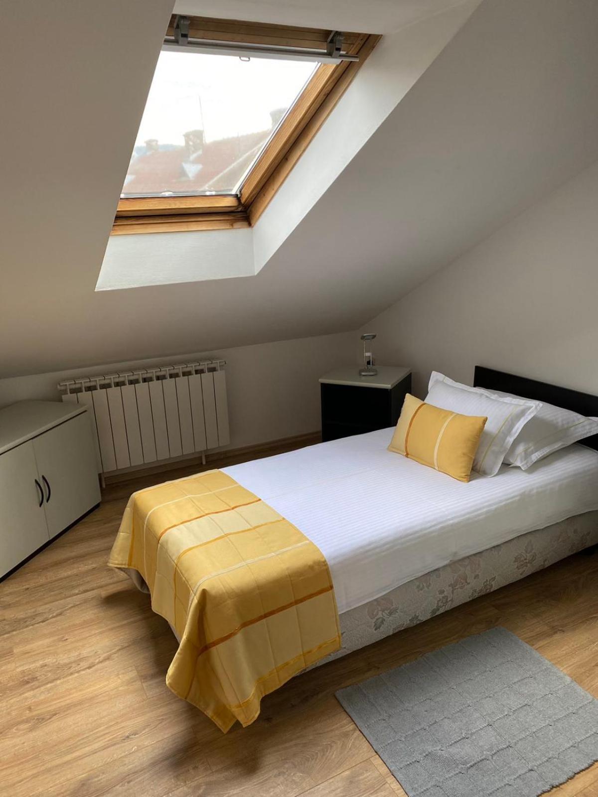 Apartment Ajna Sarajevo Bagian luar foto