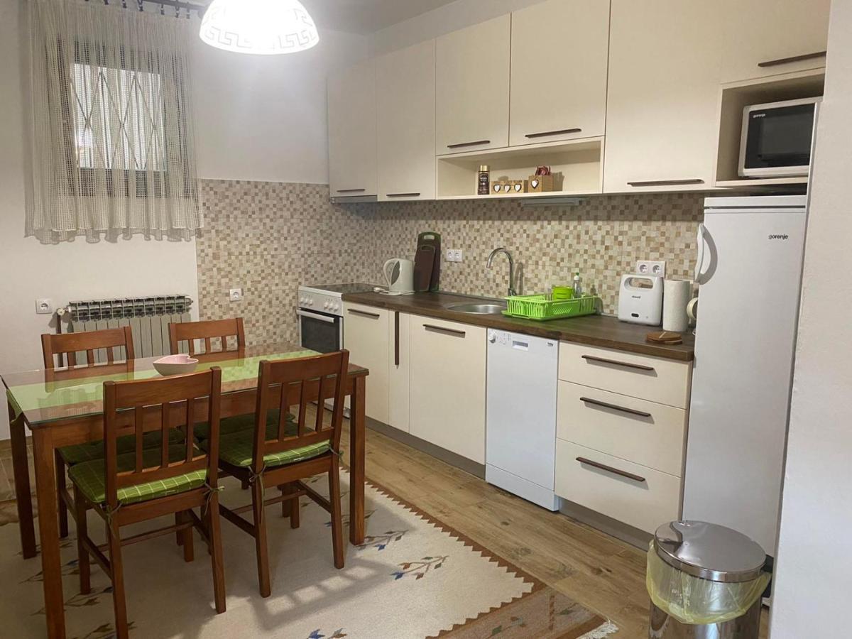 Apartment Ajna Sarajevo Bagian luar foto