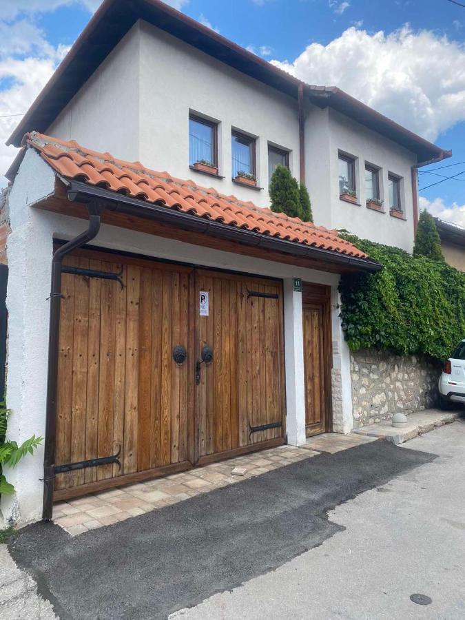 Apartment Ajna Sarajevo Bagian luar foto