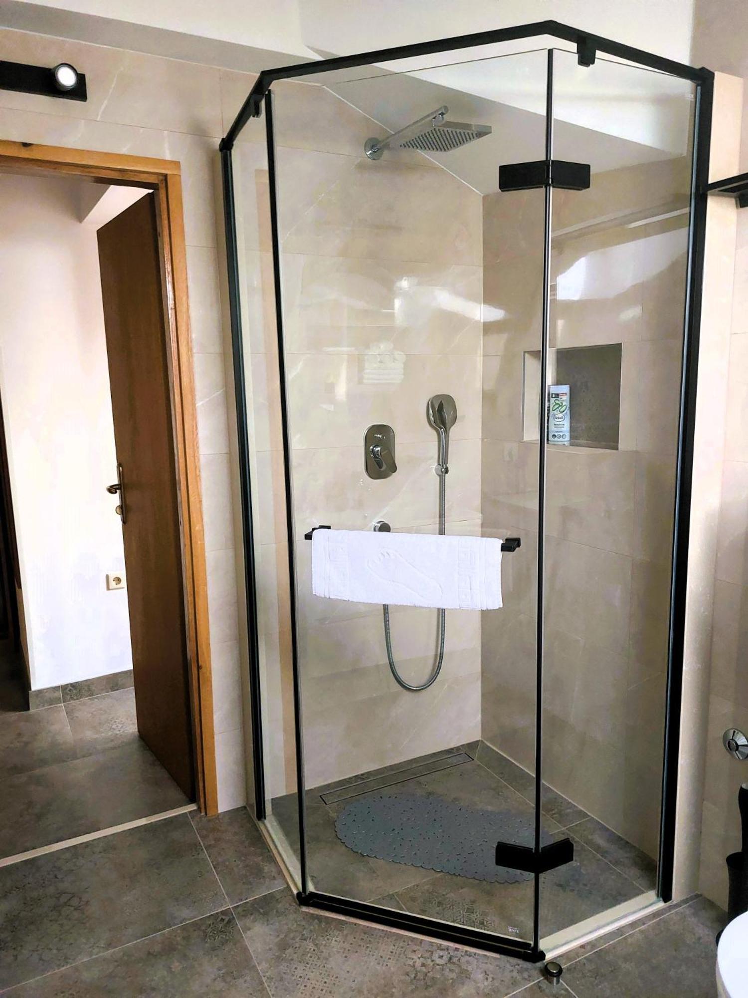Apartment Ajna Sarajevo Bagian luar foto